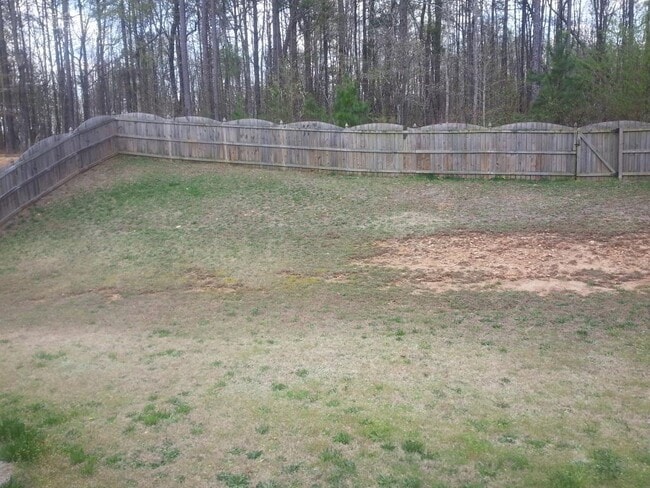 607 Hemlock Ct in Villa Rica, GA - Building Photo - Building Photo