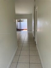 5216 W 24th Way in Hialeah, FL - Building Photo - Building Photo
