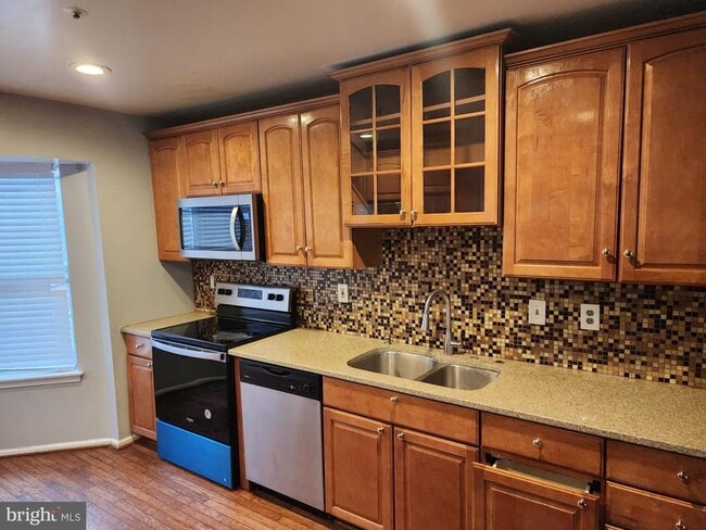 13112 Silver Maple Ct in Bowie, MD - Building Photo - Building Photo