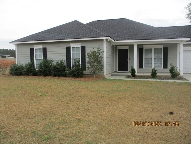 211 Robertson Dr in Leesburg, GA - Building Photo - Building Photo