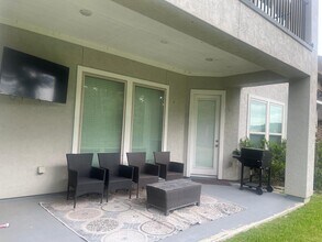 13236 Tracewood Hills Ln in Houston, TX - Building Photo - Building Photo
