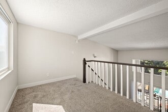 Chatsworth Plaza Apartments in Chatsworth, CA - Building Photo - Building Photo