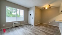 4058 51st St in San Diego, CA - Foto de edificio - Interior Photo