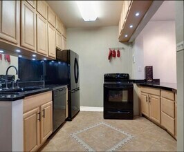 44 Sherman Ave in Jersey City, NJ - Building Photo - Building Photo