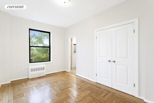 25 Lafayette Ave in Brooklyn, NY - Building Photo