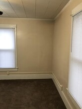 629 Maple Ave in Muscatine, IA - Building Photo - Building Photo