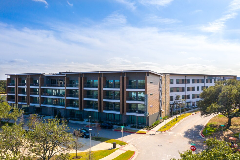 Beauregard Oaks Duplex Condos Apartments Austin, TX