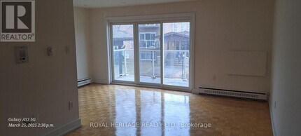 945-945 Simcoe St N in Oshawa, ON - Building Photo - Building Photo