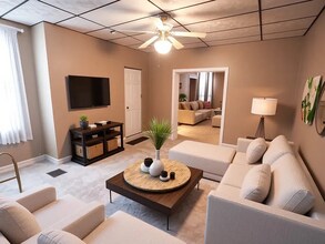 1728 Chislett St in Pittsburgh, PA - Building Photo - Building Photo