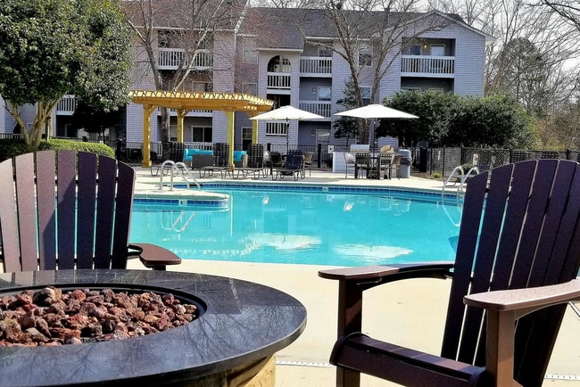 Greyeagle Apartments in Taylors, SC - Building Photo - Building Photo