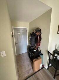 1013 St Paul St, Unit 1B photo'