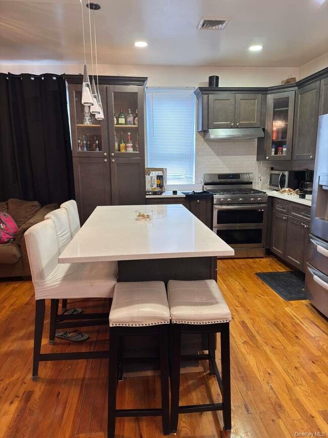 79-48 69th Ave in Queens, NY - Building Photo - Building Photo