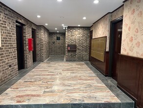 1750 N Mohawk St, Unit 501 in Chicago, IL - Building Photo - Building Photo