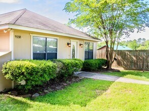 9550 Thousand Oaks Loop in Montgomery, TX - Building Photo - Building Photo