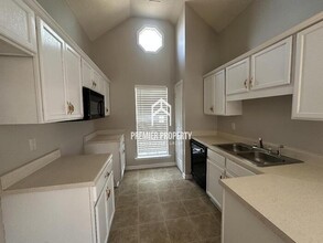 1961 Auburn Tree Cove in Memphis, TN - Building Photo - Building Photo