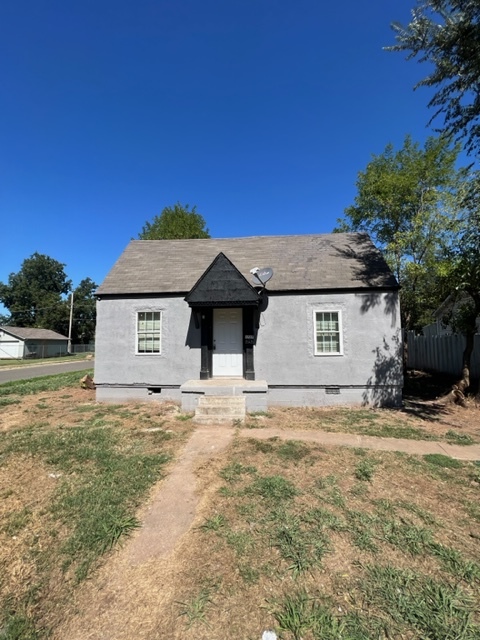 1727 NE 19th St in Oklahoma City, OK - Building Photo