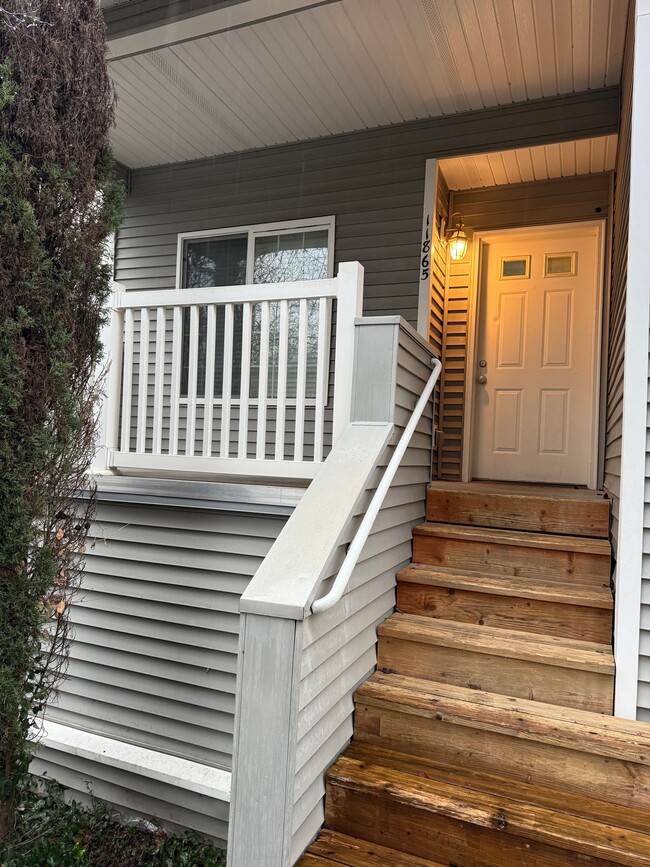 property at 11865 SE Pine St