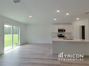 10734 Lishwood Wy in Jacksonville, FL - Building Photo - Building Photo