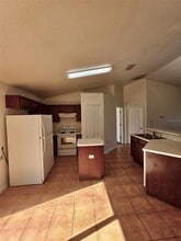 16 Oak Cir in Ocala, FL - Building Photo - Building Photo