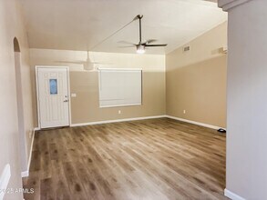 9105 W Raven Dr in Arizona City, AZ - Building Photo - Building Photo