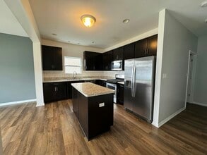 13187 Roosevelt Pl in Crown Point, IN - Building Photo - Building Photo