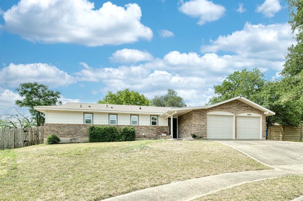 9001 Lodge Ct in Austin, TX - Building Photo