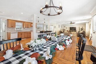 144 Manor Ln in Riverhead, NY - Building Photo - Building Photo