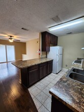 4780 Pontchartrain Dr in Slidell, LA - Foto de edificio - Building Photo