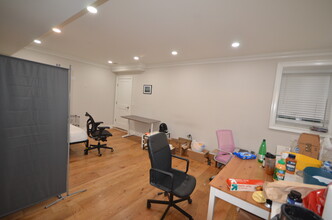 18 Mount Hood Rd, Unit 2 in Boston, MA - Building Photo - Building Photo