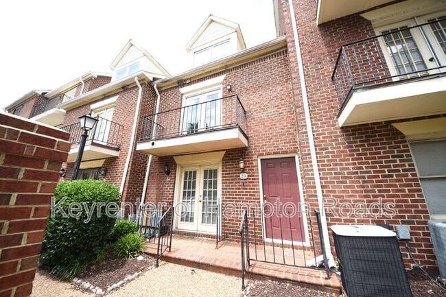 property at 20 Academy Ln