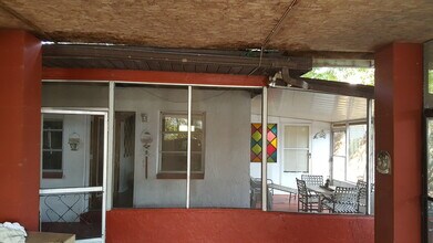 13972 W Ozello Trl, Unit A.2BRWTRFTGUESTHOME in Crystal River, FL - Building Photo - Building Photo