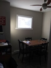 576-576 College Ave in Winnipeg, MB - Building Photo - Building Photo