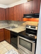 7055 NW 179th St in Miami Gardens, FL - Building Photo - Building Photo