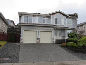 6517 Peregrine Rd in Nanaimo, BC - Building Photo - Building Photo