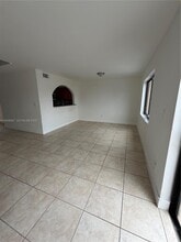 857 W 41st St in Hialeah, FL - Building Photo - Building Photo