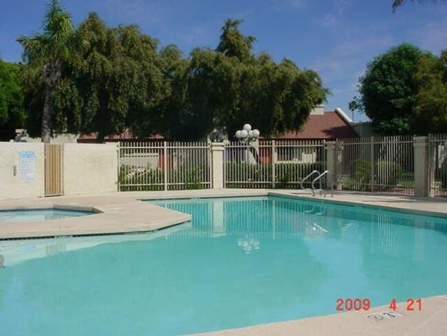 property at 633 W Southern Ave