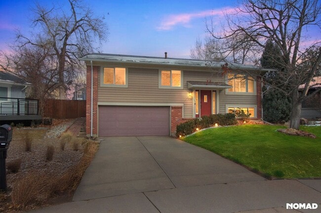 property at 2744 S Quince St