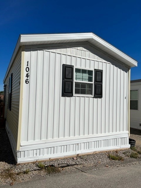 Garfield Oaks in Traverse City, MI - Building Photo - Building Photo