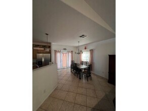 8183 W Raven Dr in Arizona City, AZ - Building Photo - Building Photo