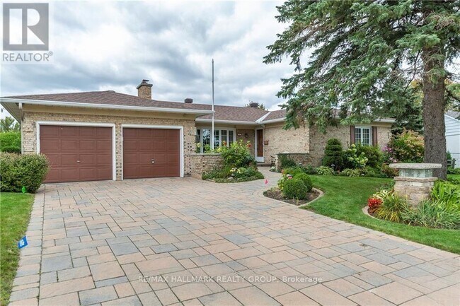 property at 11 Jerrilynn Crescent