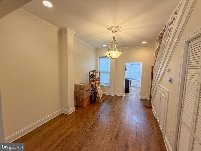 318 11th St SE in Washington, DC - Building Photo - Building Photo