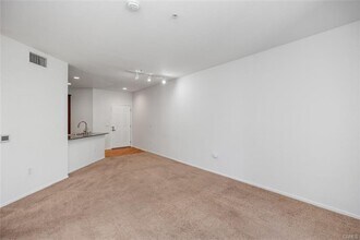 1358 Scholarship in Irvine, CA - Building Photo - Building Photo