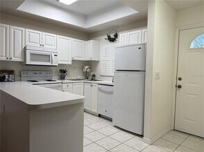 8335 Glen Rose Way in Sarasota, FL - Building Photo - Building Photo
