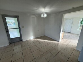 1149 Brown St in Englewood, FL - Building Photo - Building Photo