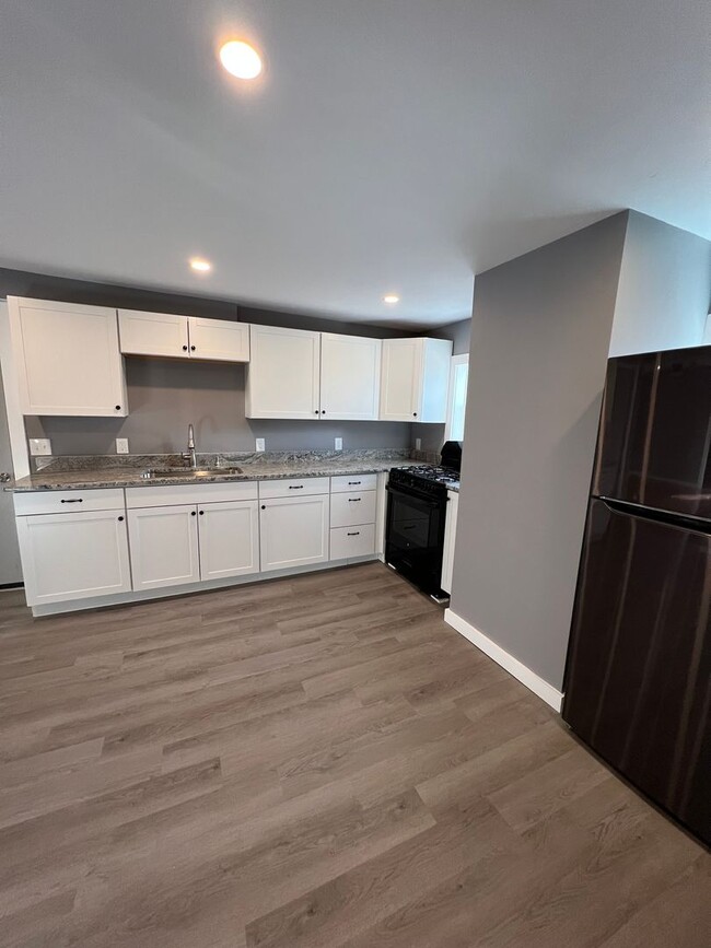 property at 34 Temple St