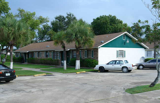 Fairlane Avenue Apartments