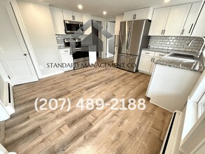 65 Summer St in Waterville, ME - Building Photo - Building Photo