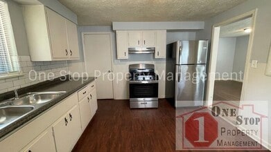 4913 N Fremont Ave in Kansas City, MO - Building Photo - Building Photo