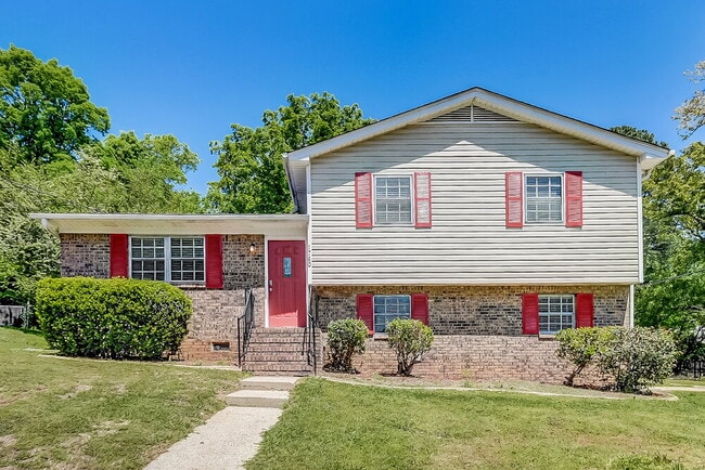 property at 1760 Sonia Dr