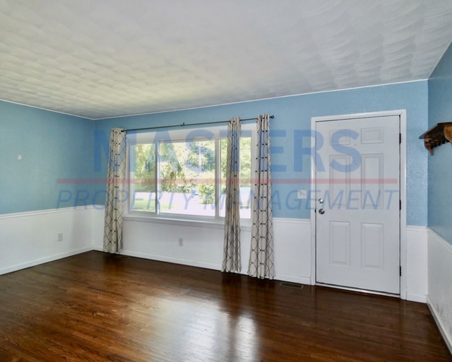property at 10477 Mandell Rd